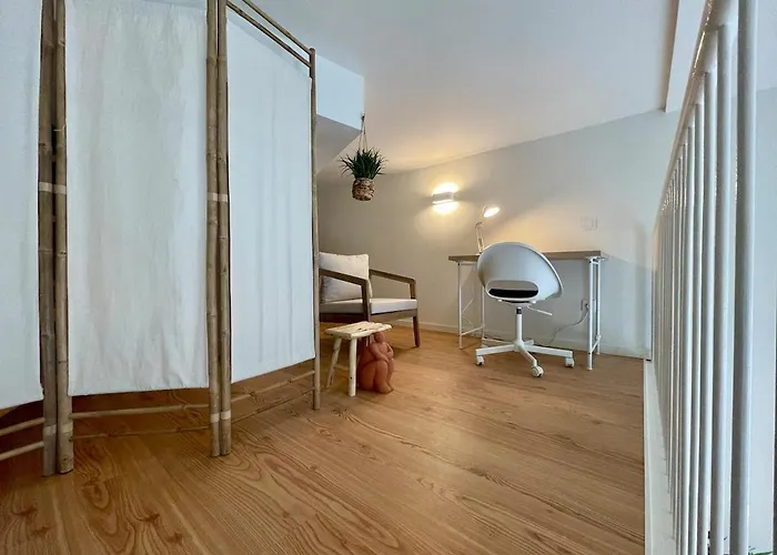 Terrace Loft Near Center * Πόρτο