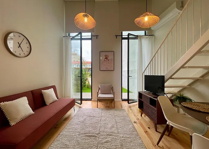 Terrace Loft Near Center Διαμέρισμα